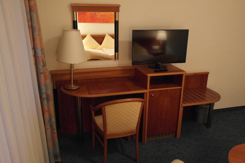 Hotel Jahnhaus Langenfeld (North Rhine-Westphalia) Room photo